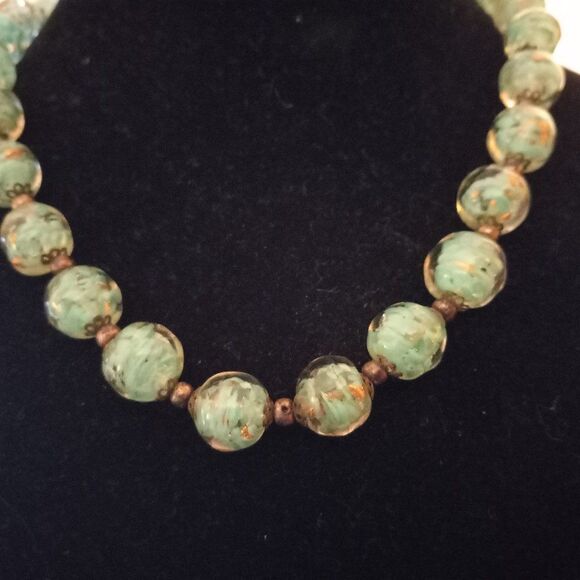 Vintage Murano style glass beads necklace - Picture 10 of 13